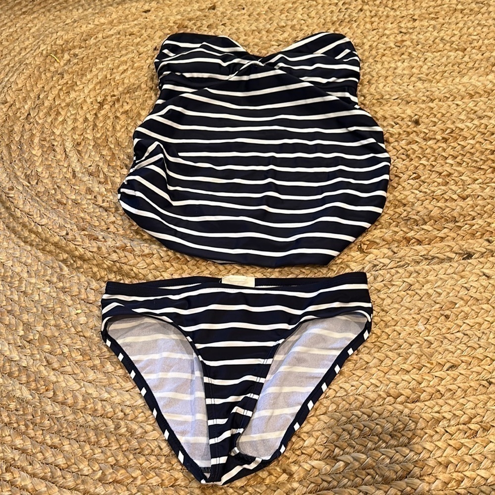 mimi maternity navy striped two piece Small